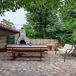 2 Bedroom Front In Vabriga