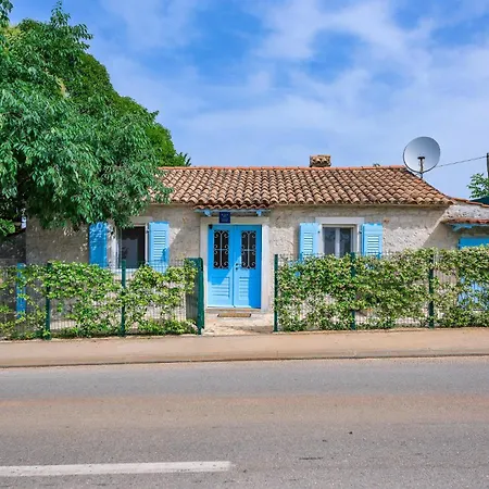 Holiday home Gorgeous In Vabriga With Kitchen *